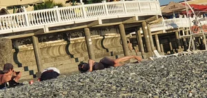 Hot Candid Girl in a Swimsuit Chilling on a Beach With Her Boyfriend Creepshots Series