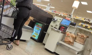 Phat ass at self checkout  / Not OC