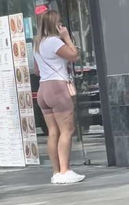 Quick Cap at a Red Light