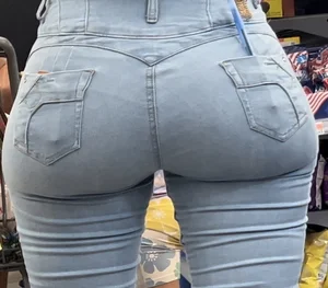 (OC) Walmart Latina Milf Wide Ass! Maybe my best catch