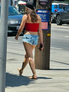 Random Walk By Shots Of Thots
