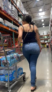 Petite baddie&2 Tatted Latina Milfs