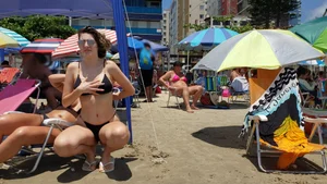 Brazillian beach creepshots, huge gallery of candid girls in swimsuits