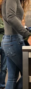 Tall chick in tight jeans at Best Buy
