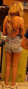 Random hotties booty batch mall