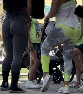 OC highly requested grey leggings Latina