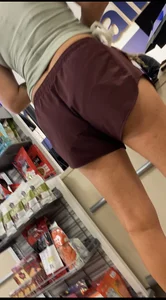 Tall and fit ! Sexy lil ass!(oc)
