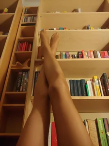 Perfect Thin Legs in Pantyhose Home Selfie