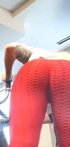 Red TikTok leggings Ass