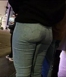 Tight jeans latina. Super close up