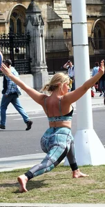 Candid sexy yoga girls