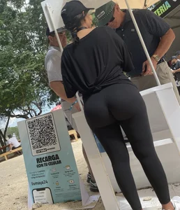The Best Ass EVER ! 10/10 (OC) NUTBUSTER