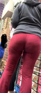 Pawg in red yoga pants bends over, upshots, long follow