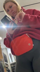 Thick Blonde Lululemon Pawg Employee with a fat cameltoe