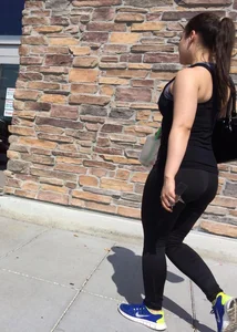 Big assed brunette in leggings at Target