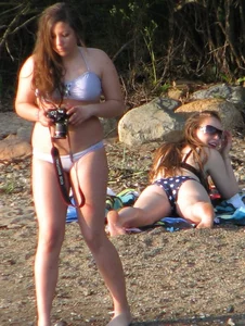 Bikini girls