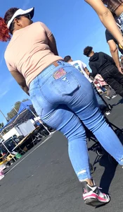 Gilf in jeans