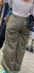 Jiggly round ass of a blonde beauty in cargo pants + Face shots