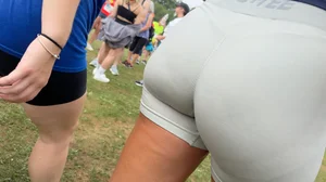 [OC] GRAY SPANDEX SHORTS WITH VIDS NO GATKEEPING