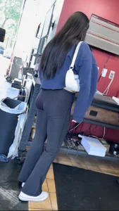 Petite cutie black leggings (OC)