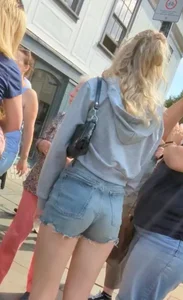 short candid teen