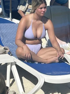 Big tit blonde and other beach candids