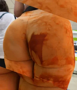 Asstronomical orange leggings