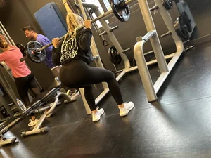 Being at leg sector in gym