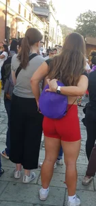 Big peach in shorts leggings, cute white girl