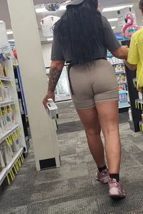 Hungry shorts