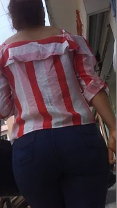 Lady walking in tight jeans with a big booty and slight vpl