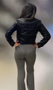 Candid butt in tight pants at the store creepshots gallery
