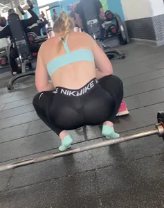 EXTREME see through leggings showing thong at the gym