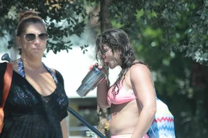 Huge collection of sexy girls out in bikinis in Florida