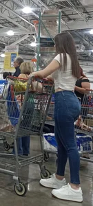 Tight jeans with a small waist with a perfect ass 10/10 [OC]