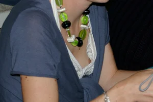 Candid boobs, nip slip and downblouse pics