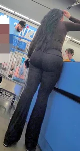Mexican MILF with fantastic BBL (OC)