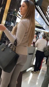 A Very Nice Booty of a Girl in Tight Pants at the Makeup Store Creepshots Gallery