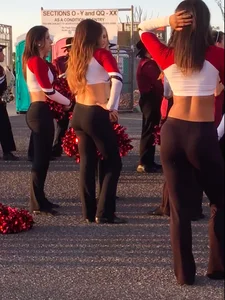 Candid cheerleaders