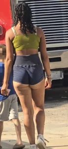 Babysitter Booty at 07:45