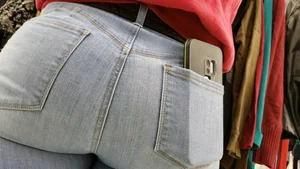 Phat ass brunette babe in thrift shop **CLOSE UP**