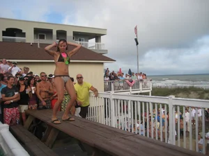 IOP Bikini Contest Drivin N' Cryin Show May 2009