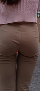 Bien ponedora flaquita