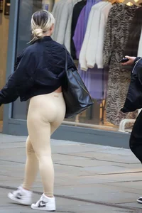 Blonde with large ass in loose lycra pants & hot blonde girl in short denim skirt