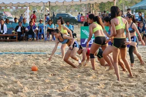 Thai candid volleyball girls