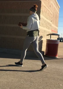 Oklahoma milf in grey leggings shopping at Target
