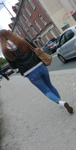 little babe with sexy back = pictures of her  :P