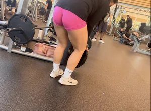 Gym cap Latina 🏋️‍♀️ (OC)