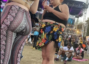 Sexy blonde with flare leggings. Fat ass