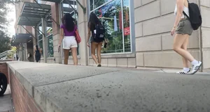 Sorority babe shows off her cheeks